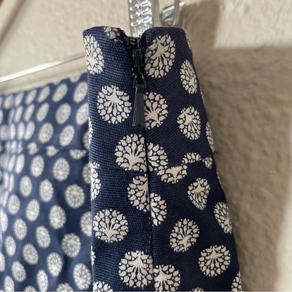 Talbots Mini Skirt Women’s 14 Navy White Medallion Canvas Lined Side Zipper - Picture 5 of 14